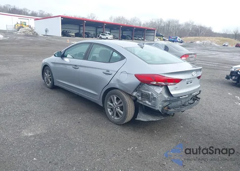 2017 Hyundai Elantra Se z USA, uszkodzony, nr VIN 5NPD84LF9HH117821